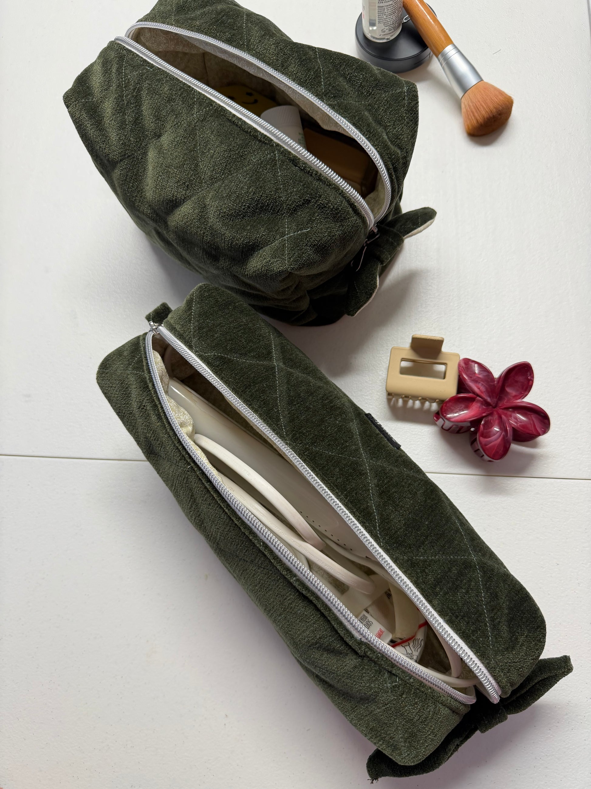 Green Make Up Bag Set, Velvet, Large, Hair Accessory Bag, Green, Sandiz Handmade